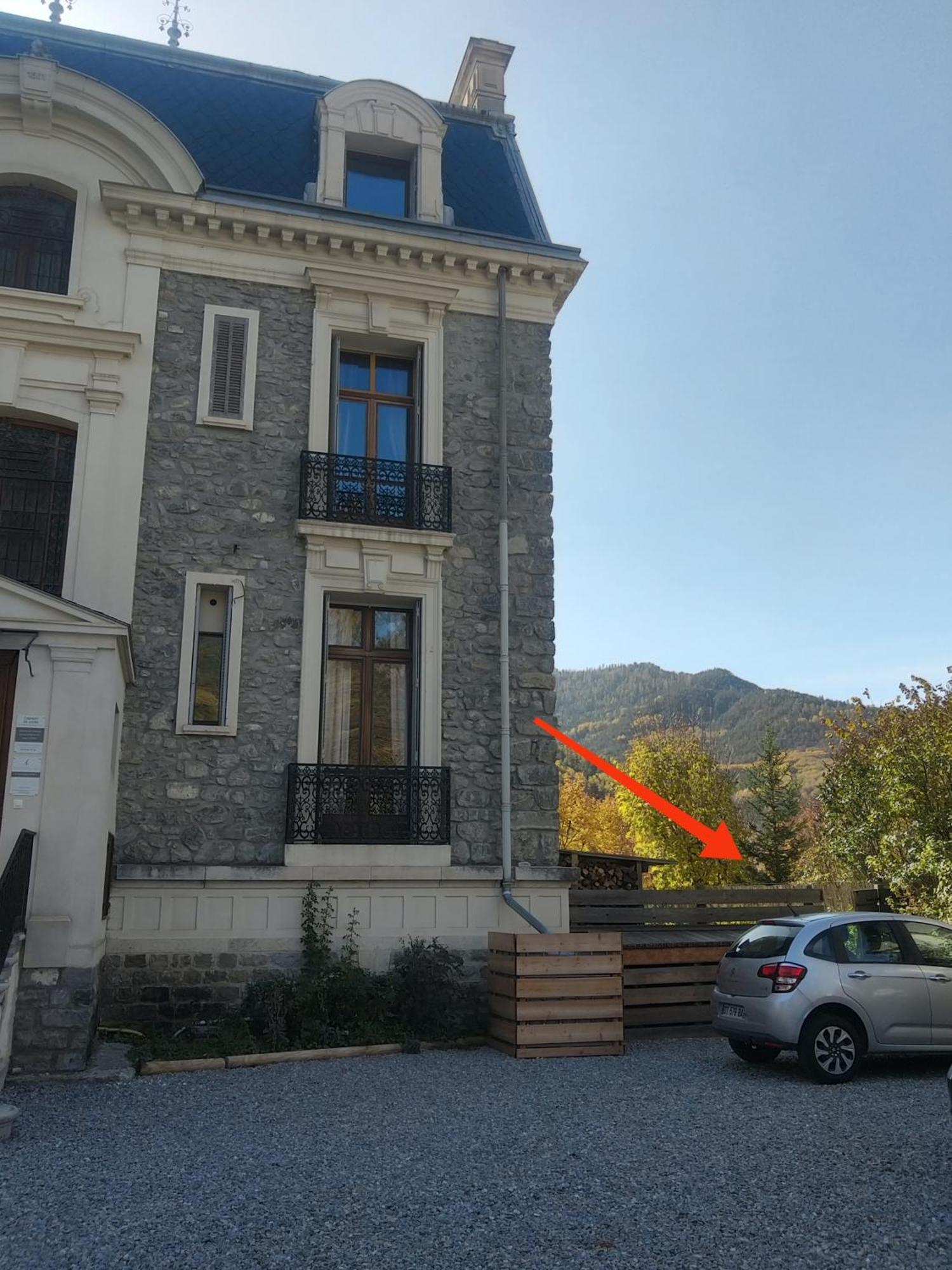 Appartement Au Rez De Jardin D'Une Villa Mexicaine Avec Jacuzzi Barcelonnette Ngoại thất bức ảnh